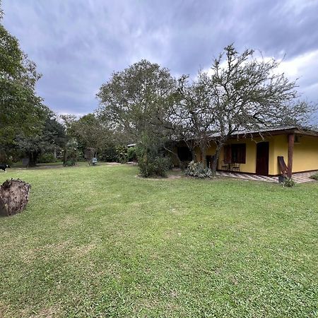 Posada El Yacare Colonia Carlos Pellegrini  Eksteriør billede