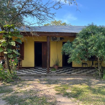 Posada El Yacare Colonia Carlos Pellegrini  Eksteriør billede