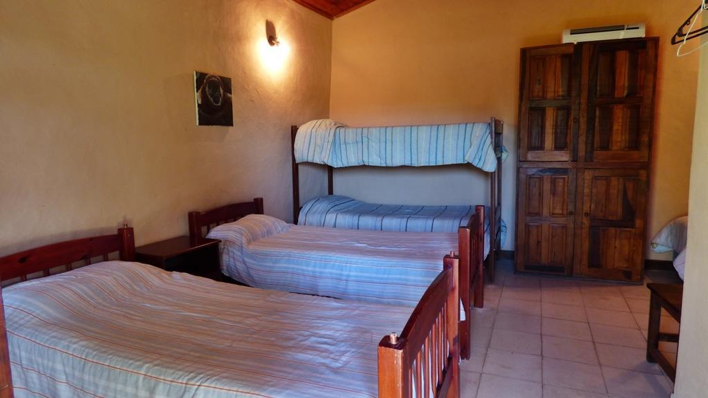 Posada El Yacare Colonia Carlos Pellegrini  Værelse billede