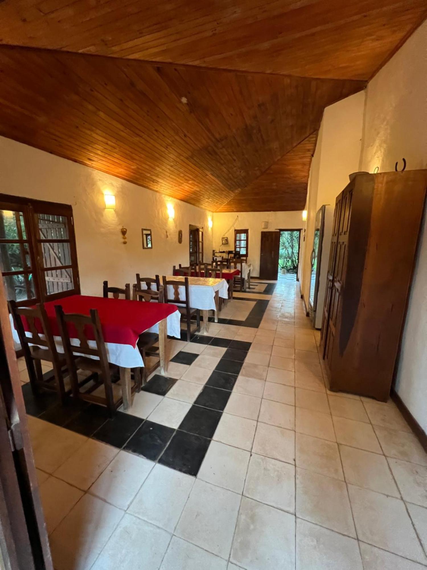 Posada El Yacare Colonia Carlos Pellegrini  Eksteriør billede
