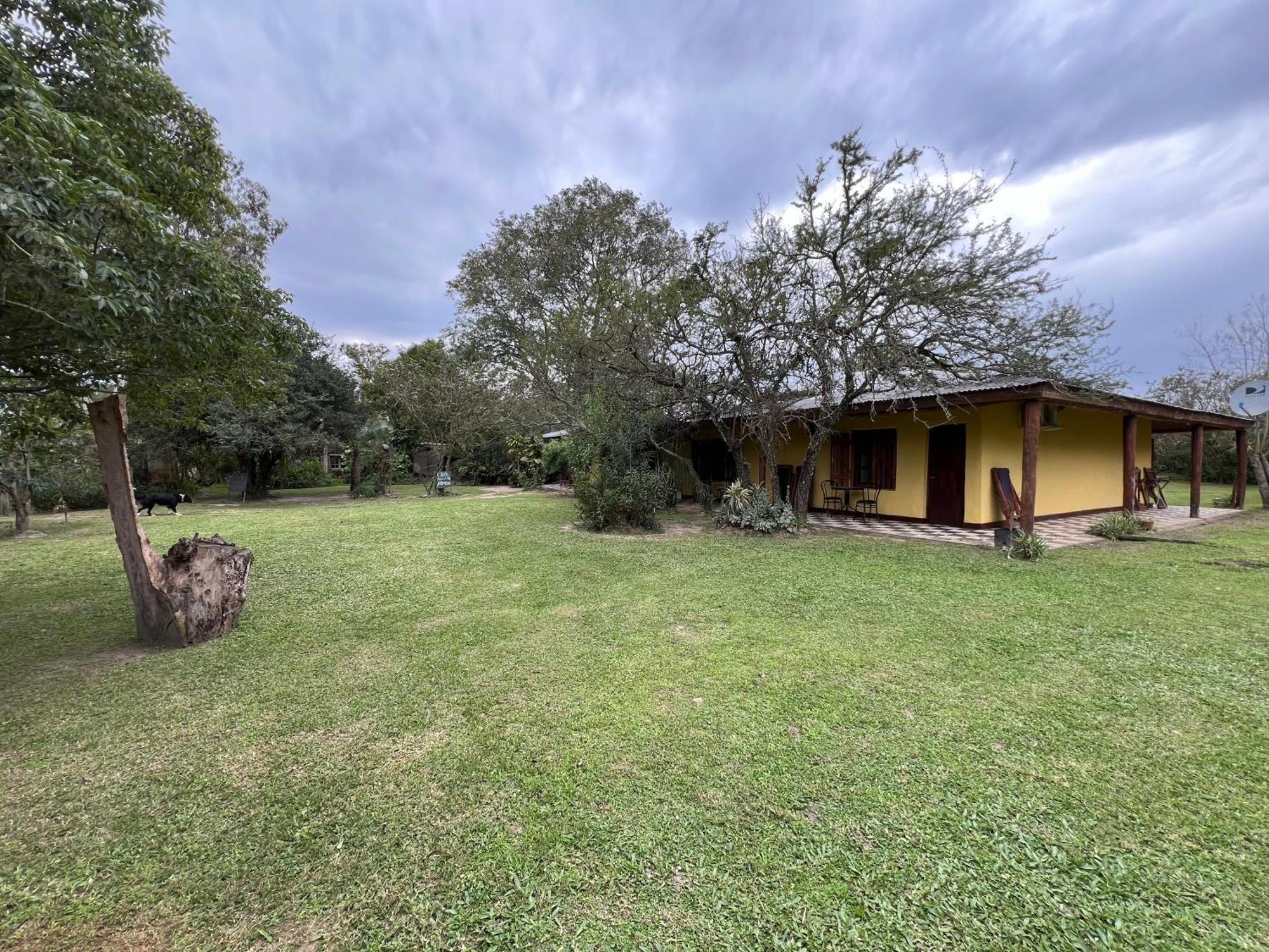 Posada El Yacare Colonia Carlos Pellegrini  Eksteriør billede